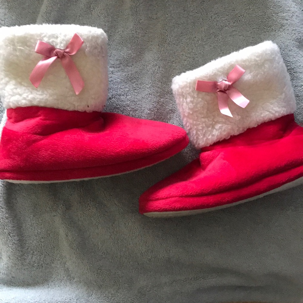 American girl slippers size 3.5-5 awesome Cond!